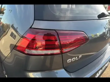 Photo 14 Volkswagen Golf  1.6 TDI 115ch FAP IQ.Drive DSG7 Euro6d-T 5p