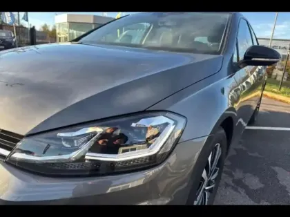 Photo 13 Volkswagen Golf  1.6 TDI 115ch FAP IQ.Drive DSG7 Euro6d-T 5p