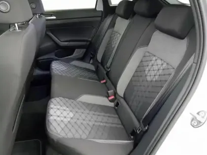 Photo 6 Volkswagen Taigo  1.5 TSI 150ch R-Line Edition DSG7