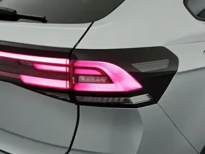 Photo 12 Volkswagen Taigo  1.5 TSI 150ch R-Line Edition DSG7