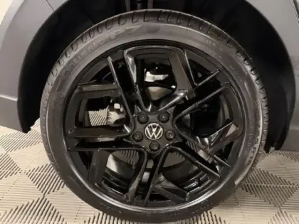 Photo 4 Volkswagen Taigo  1.5 TSI 150ch R-Line Edition DSG7