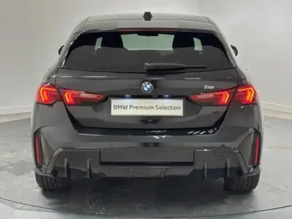 Photo 13 BMW Serie 1 Série 1 116A 122ch M Sport Design DKG7