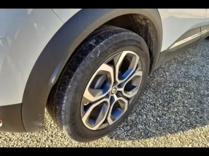 Photo 12 Renault Captur  1.0 TCe 90ch Techno