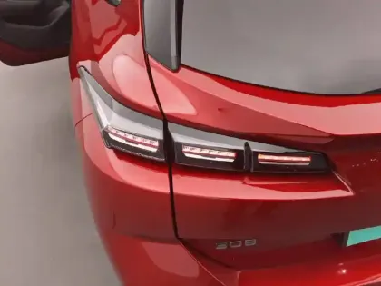 Photo 16 Peugeot 308  SW PureTech 130ch S&S EAT8