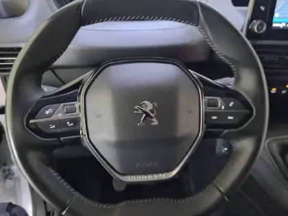 Photo 8 Peugeot Partner  FOURGON M 950 KG BLUEHDI 100 S&S BVM6