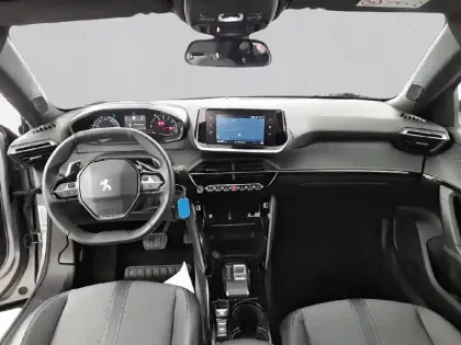 Photo 43 Peugeot 2008  BlueHDi 130 S&S EAT8