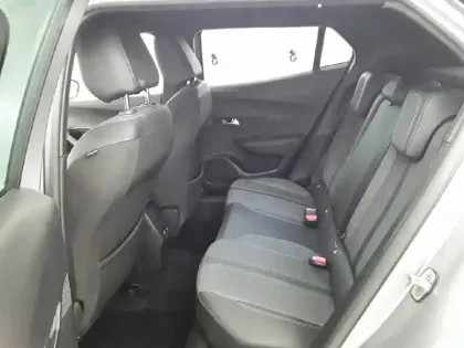 Photo 35 Peugeot 2008  BlueHDi 130 S&S EAT8