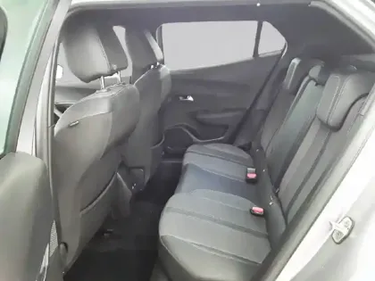 Photo 47 Peugeot 2008  BlueHDi 130 S&S EAT8