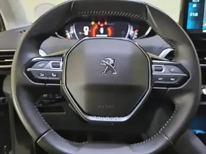 Photo 8 Peugeot 3008  BlueHDi 130ch S&S BVM6