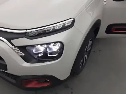 Photo 15 Citroën C3  PureTech 83 S&S BVM5