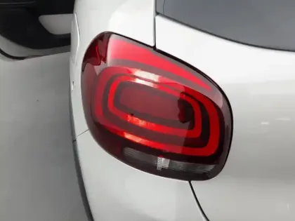 Photo 16 Citroën C3  PureTech 83 S&S BVM5