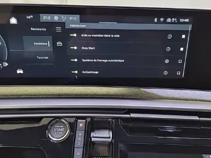 Photo 54 Peugeot 5008  Hybrid 136 e-DCS6