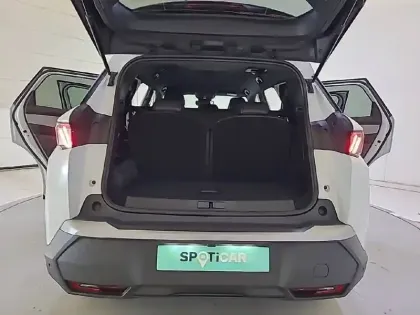 Photo 5 Peugeot 5008  Hybrid 136 e-DCS6