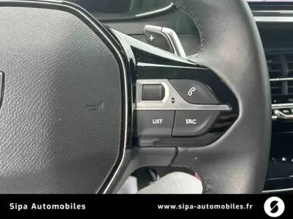 Photo 120 Peugeot 208  Hybrid 136 e-DCS6