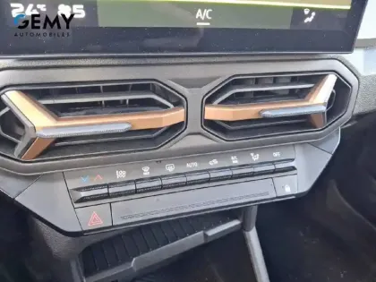 Photo 20 Dacia Duster  Hybrid 140