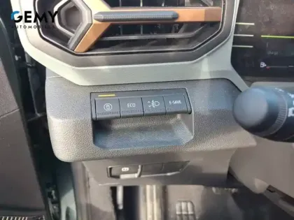 Photo 13 Dacia Duster  Hybrid 140