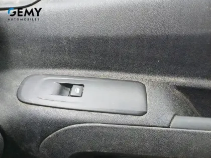 Photo 16 Peugeot Partner  FOURGON STANDARD 650 KG BLUEHDI 100 BVM5