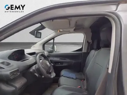 Photo 9 Peugeot Partner  FOURGON STANDARD 650 KG BLUEHDI 100 BVM5