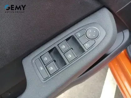 Photo 22 Renault Clio  E-Tech full hybrid 145 ch GSR2