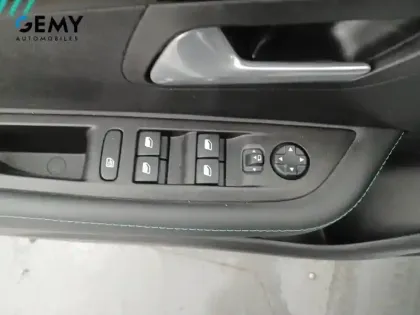 Photo 47 Peugeot 208 Gén. II Ph1 Allure 5