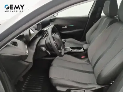 Photo 24 Peugeot 208  PureTech 100 S&S BVM6