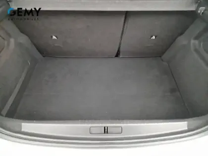 Photo 21 Peugeot 208  PureTech 100 S&S BVM6