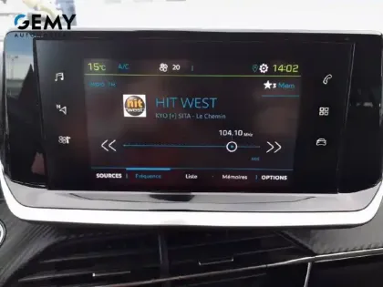 Photo 13 Peugeot 208  Electrique 50 kWh 136ch