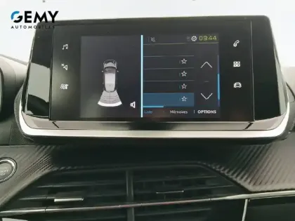 Photo 14 Peugeot 208  Electrique 50 kWh 136ch