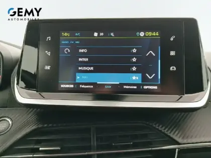 Photo 13 Peugeot 208  Electrique 50 kWh 136ch