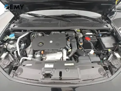 Photo 12 Peugeot 308  SW BlueHDi 130ch S&S EAT8