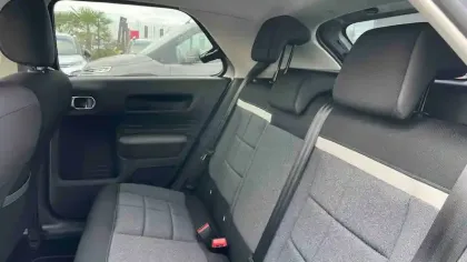 Photo 20 Citroën C4 Cactus  PureTech 110 S&S BVM6