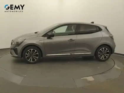 Photo 18 Renault Clio  E-Tech full hybrid 145 ch GSR2