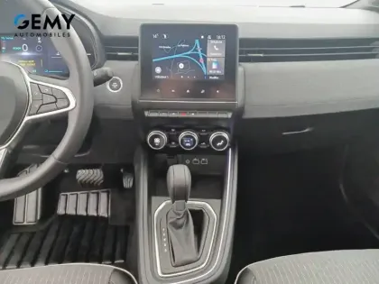 Photo 16 Renault Clio  E-Tech full hybrid 145 ch GSR2