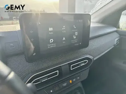 Photo 27 Dacia Sandero  ECO-G 100 GSR2