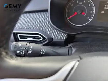 Photo 21 Dacia Sandero  ECO-G 100 GSR2