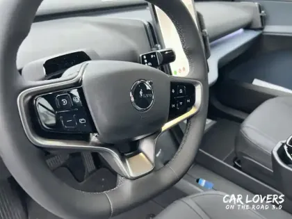 Photo 18 Volvo Ex30  Single 272 ch 1EDT