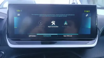 Photo 25 Peugeot 208  Electrique 50 kWh 136ch