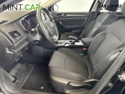 Photo 17 Renault Megane Mégane IV Berline Blue dCi 115 EDC - 21N