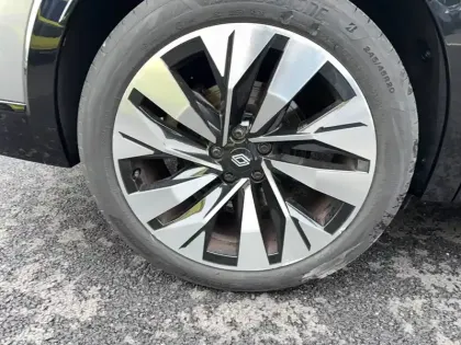 Photo 5 Renault Rafale  E-Tech full hybrid 200