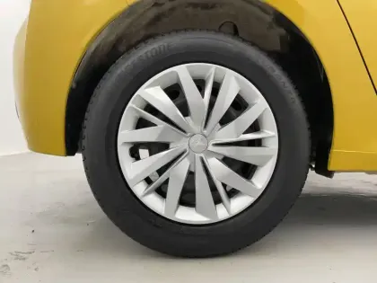 Photo 82 Peugeot 208  PureTech 75 S&S BVM5