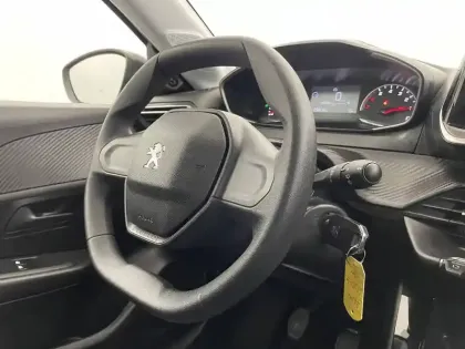 Photo 60 Peugeot 208  PureTech 75 S&S BVM5