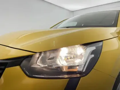 Photo 95 Peugeot 208  PureTech 75 S&S BVM5