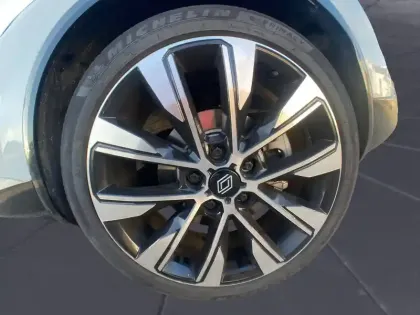 Photo 10 Renault Espace  E-Tech full hybrid 200 GSR2