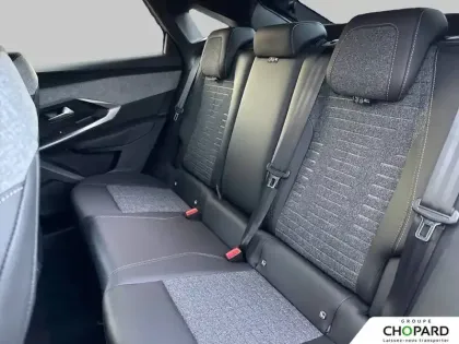 Photo 18 Peugeot 3008  Electrique 210 ch 73 kWh