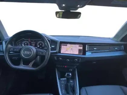 Photo 10 Audi A1  Allstreet 30 TFSI 110 ch S tronic 7