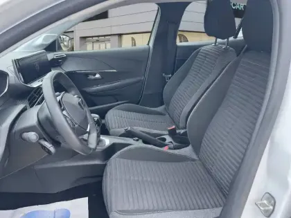 Photo 8 Peugeot 208  PureTech 75 S&S BVM5