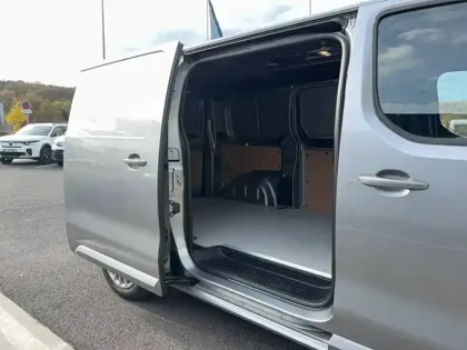 Photo 24 Peugeot Expert E- FGN M ELECTRIQUE 100KWH 136CH BATTERIE 49 KWH