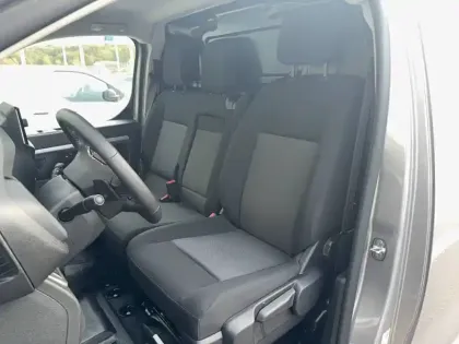 Photo 11 Peugeot Expert E- FGN M ELECTRIQUE 100KWH 136CH BATTERIE 49 KWH