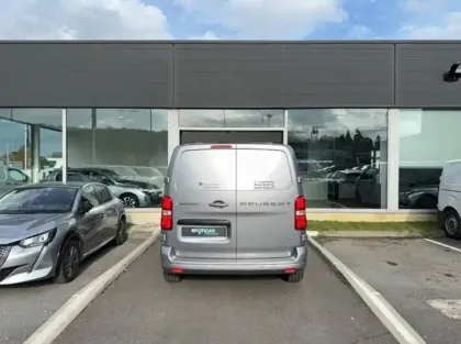 Photo 30 Peugeot Expert E- FGN M ELECTRIQUE 100KWH 136CH BATTERIE 49 KWH