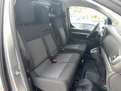 Photo 37 Peugeot Expert E- FGN M ELECTRIQUE 100KWH 136CH BATTERIE 49 KWH